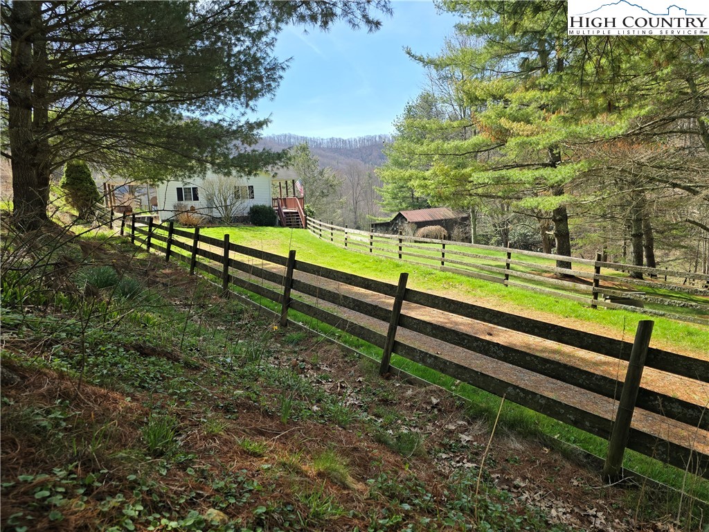 3160 Roundabout Road Property Photo 43