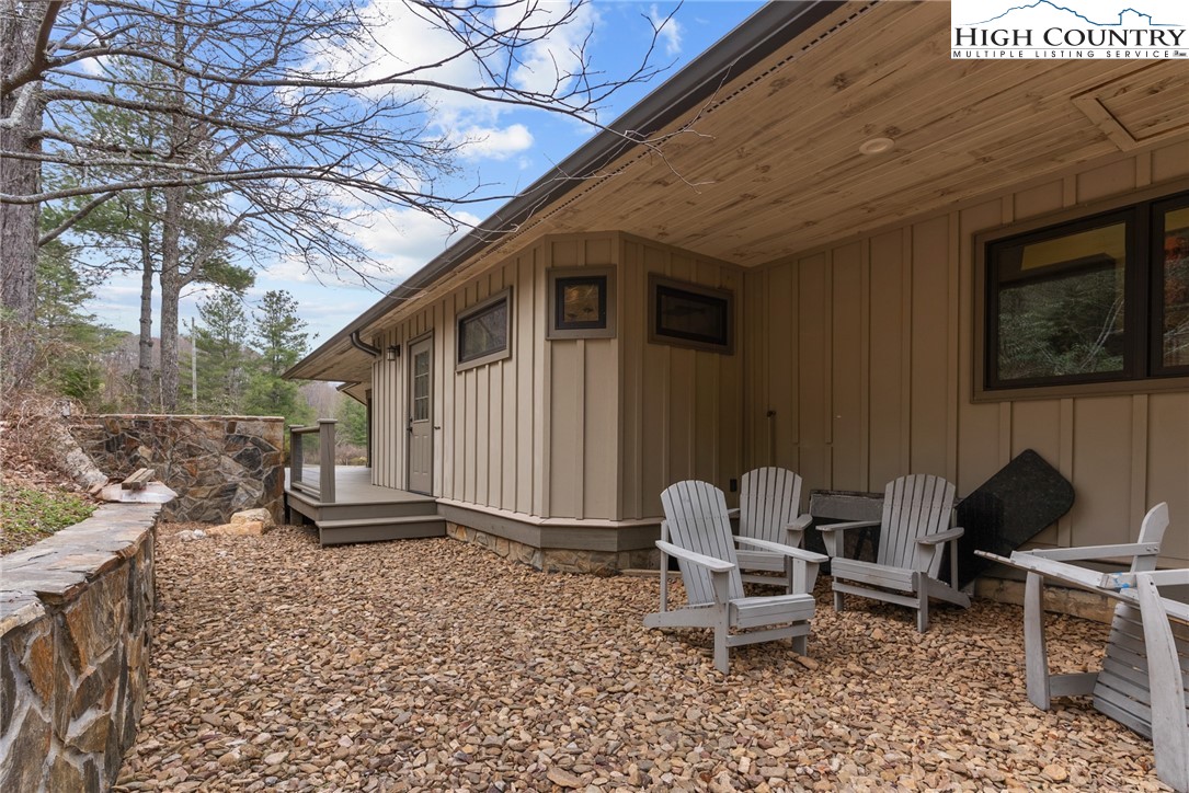 110 Mountain Hearth Drive Property Photo 37