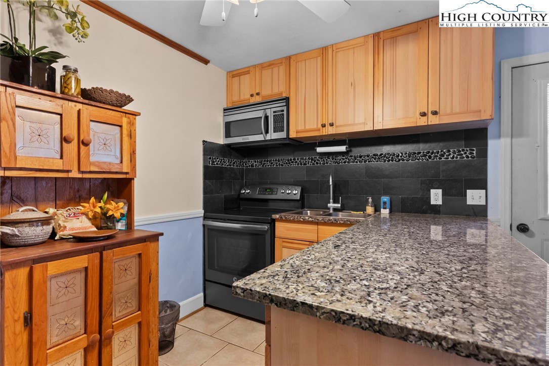 110 Mountain Hearth Drive Property Photo 42