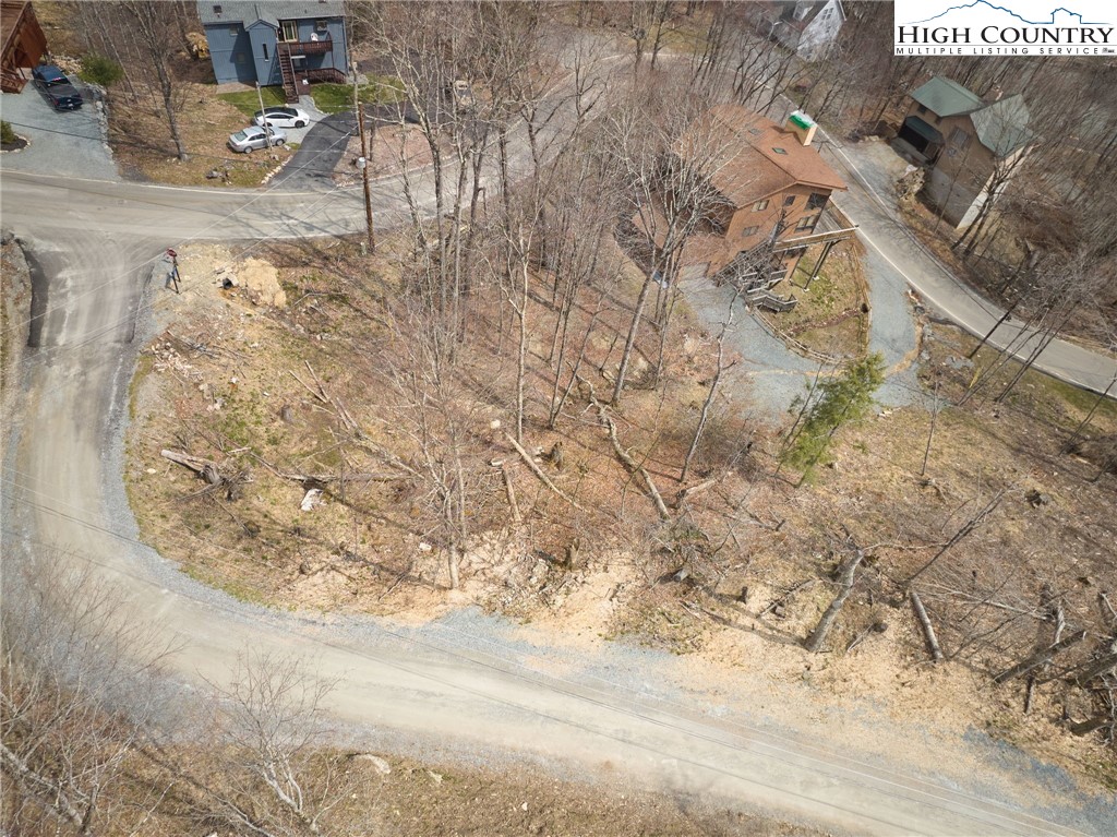 101 Foxgrape Hollow Road Property Photo 10