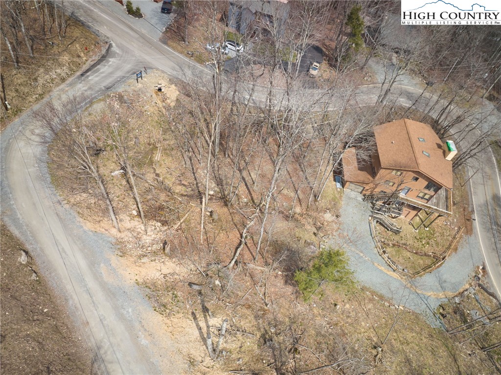 101 Foxgrape Hollow Road Property Photo 11