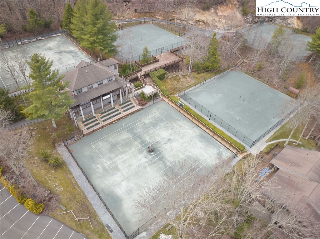 101 Foxgrape Hollow Road Property Photo 20
