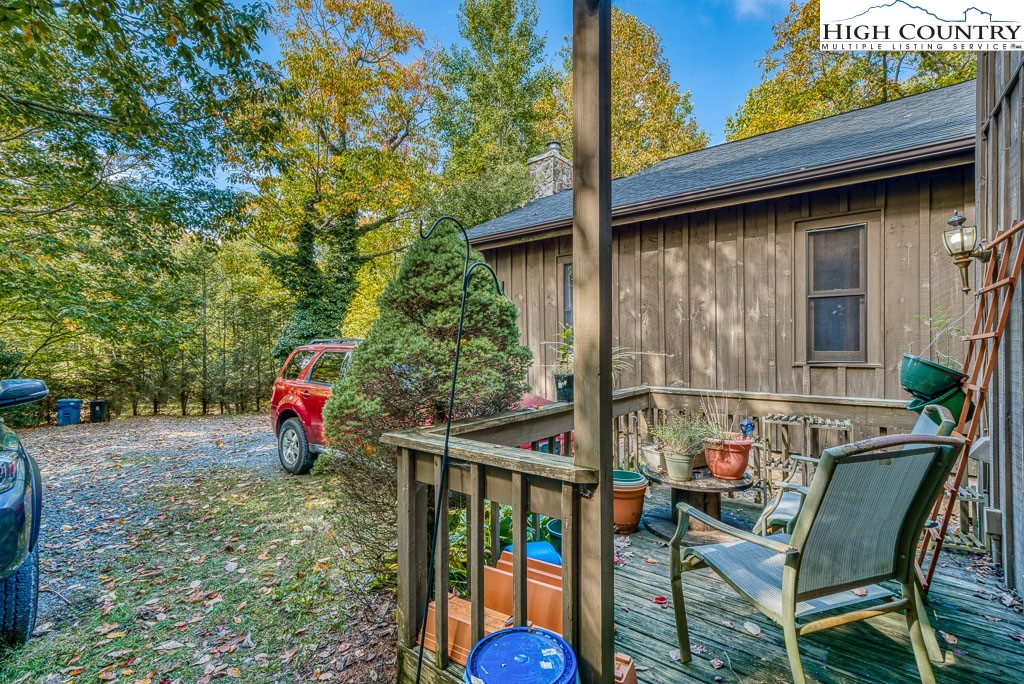 199 Brooker Street Property Photo 10
