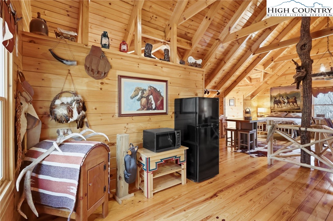 130 Hawkbill Road Property Photo 31