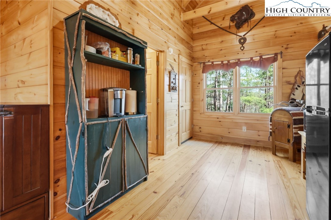 130 Hawkbill Road Property Photo 32