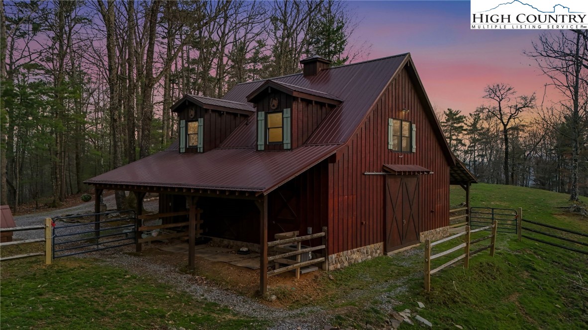 130 Hawkbill Road Property Photo 47