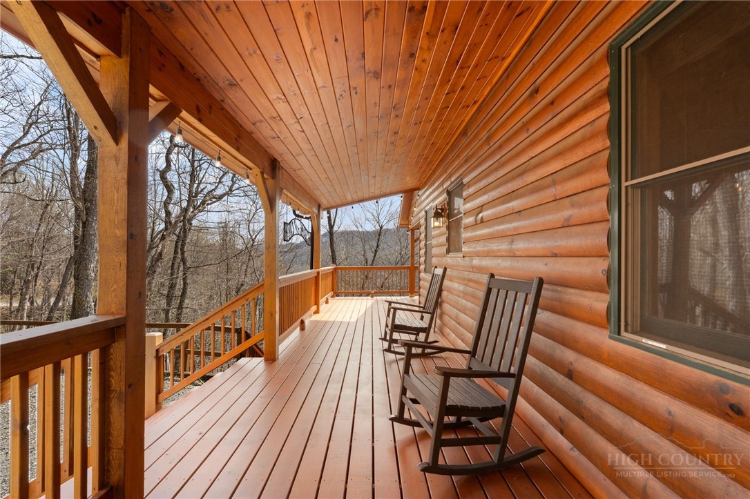 871 Willow Mountain Property Photo 24