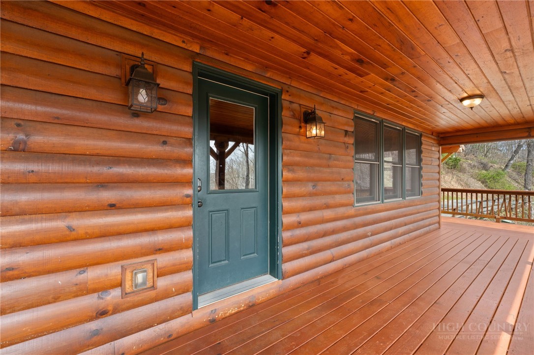 871 Willow Mountain Property Photo 34
