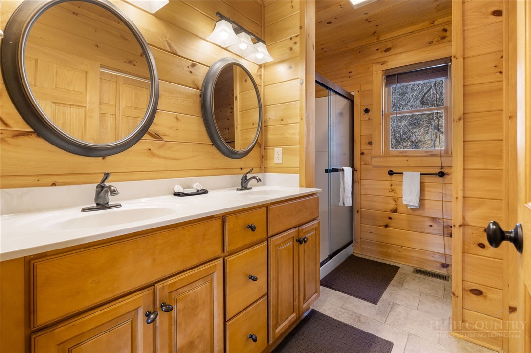 871 Willow Mountain Property Photo 37