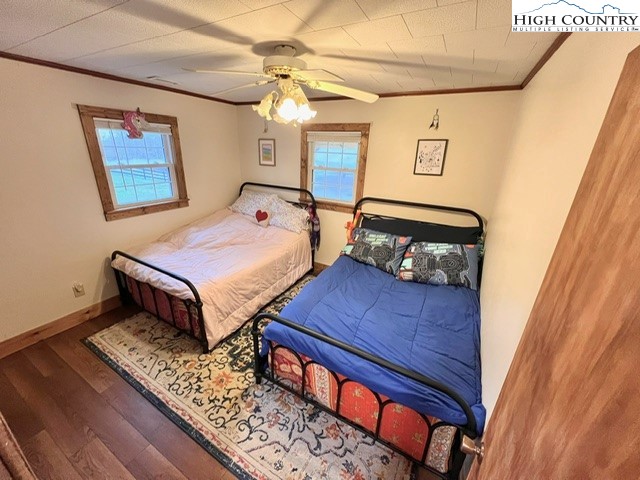 2141 Mt Jefferson Road Property Photo 12