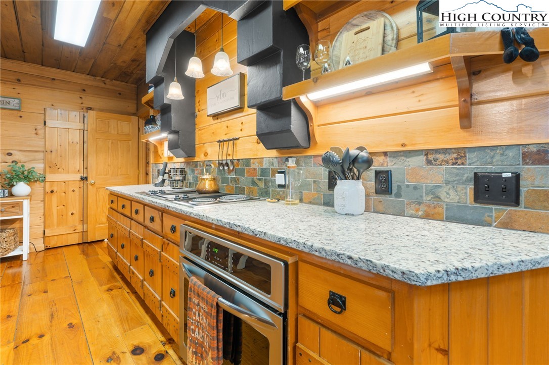 1748 Junaluska Road Property Photo 21