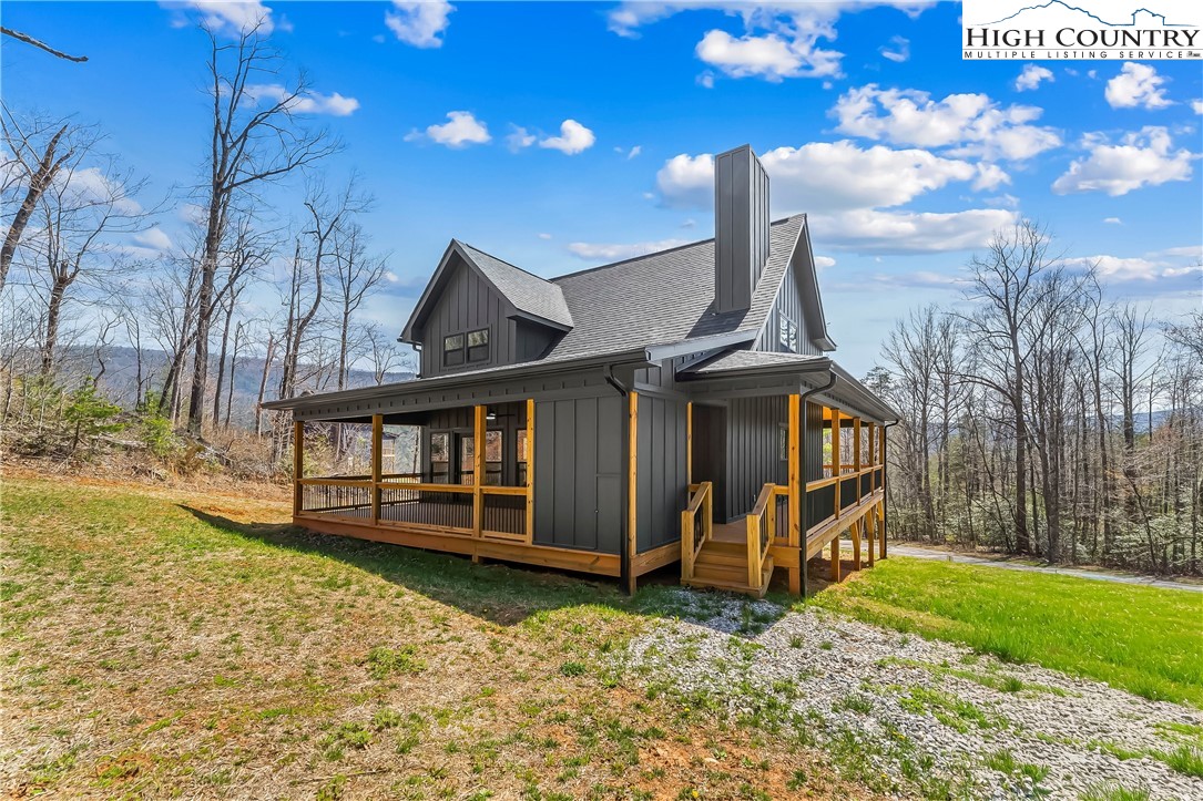 189 Clinchfield Gap Road Property Photo 1