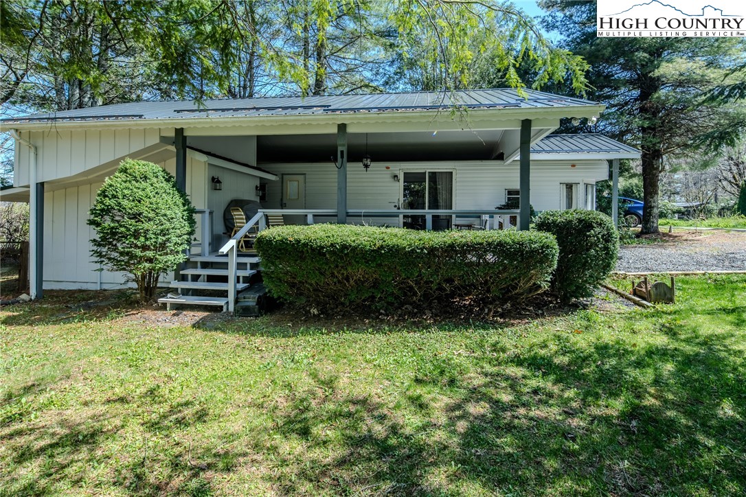 153 Snowshoe Loop Property Photo 8