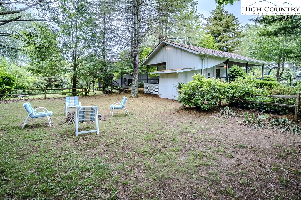 153 Snowshoe Loop Property Photo 10