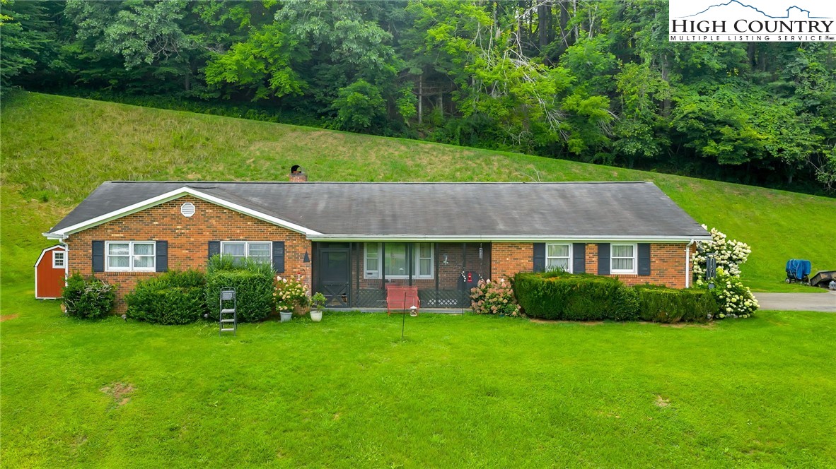 2351 Us Highway 221 Property Photo 1