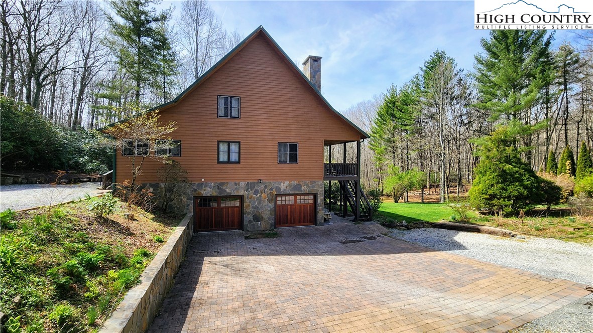 683 Joe Hartley Road Property Photo 1