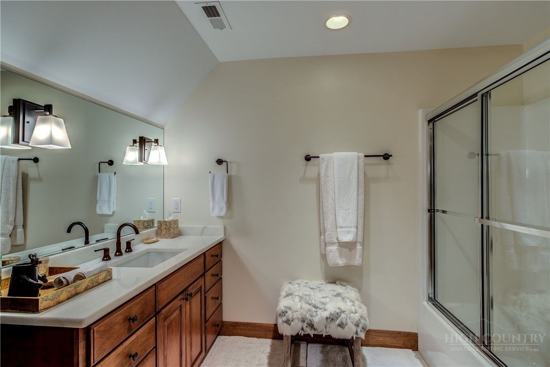 119 Blackberry Lane Property Photo 32
