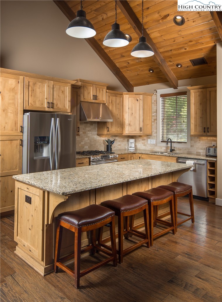 1253 Goldenrod Road Property Photo 8