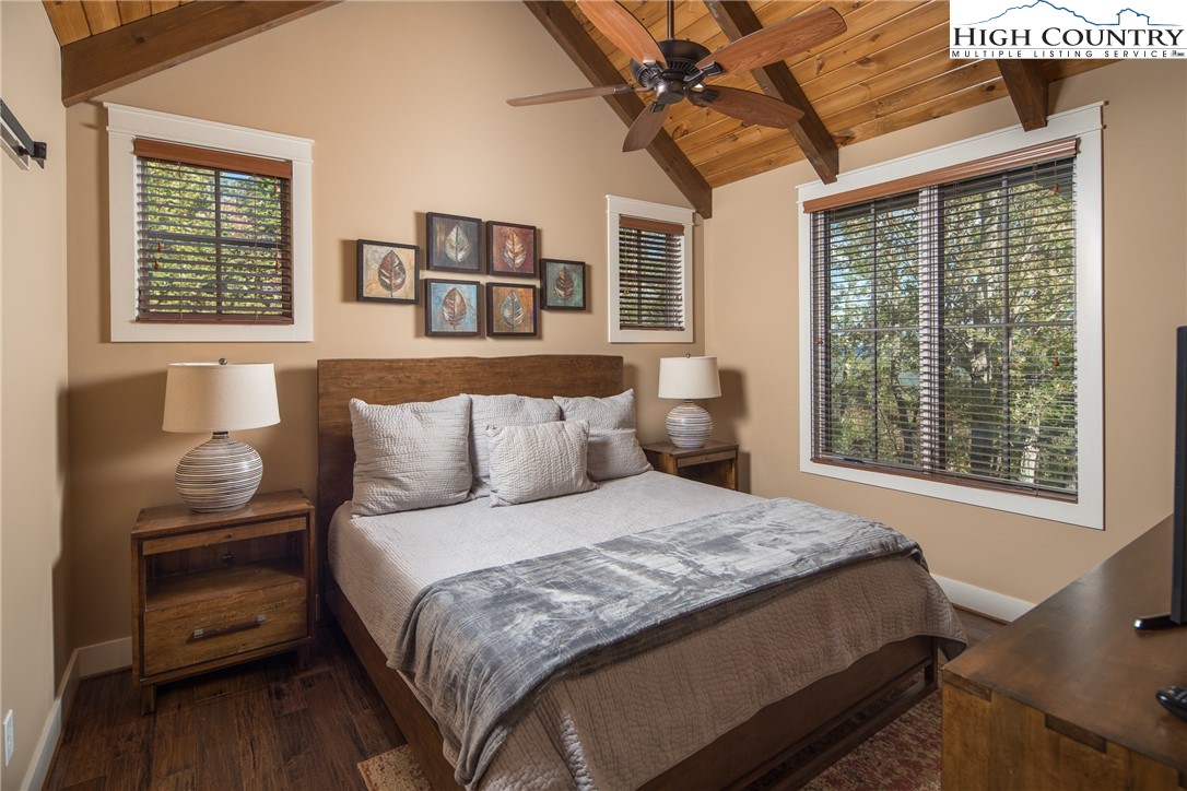 1253 Goldenrod Road Property Photo 13