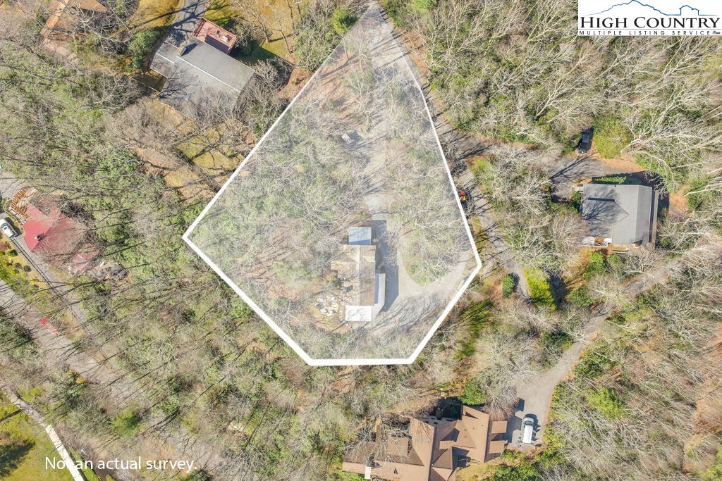 572 Skyland View Drive Property Photo 42