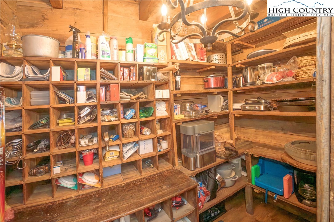 204 Huckleberry Trail Property Photo 12