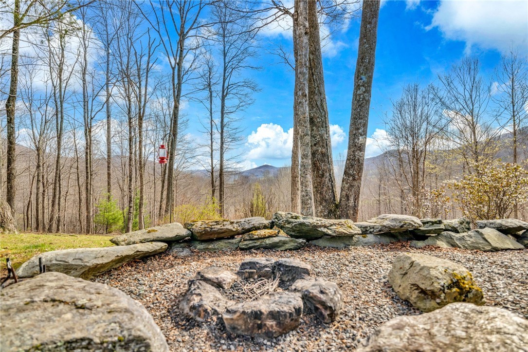 7994 Three Top Road Property Photo 6