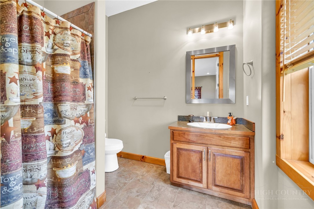 7994 Three Top Road Property Photo 32