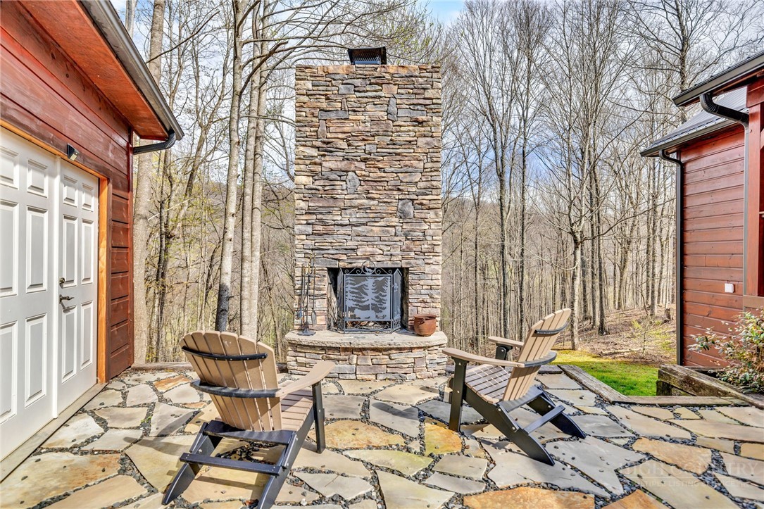 7994 Three Top Road Property Photo 43