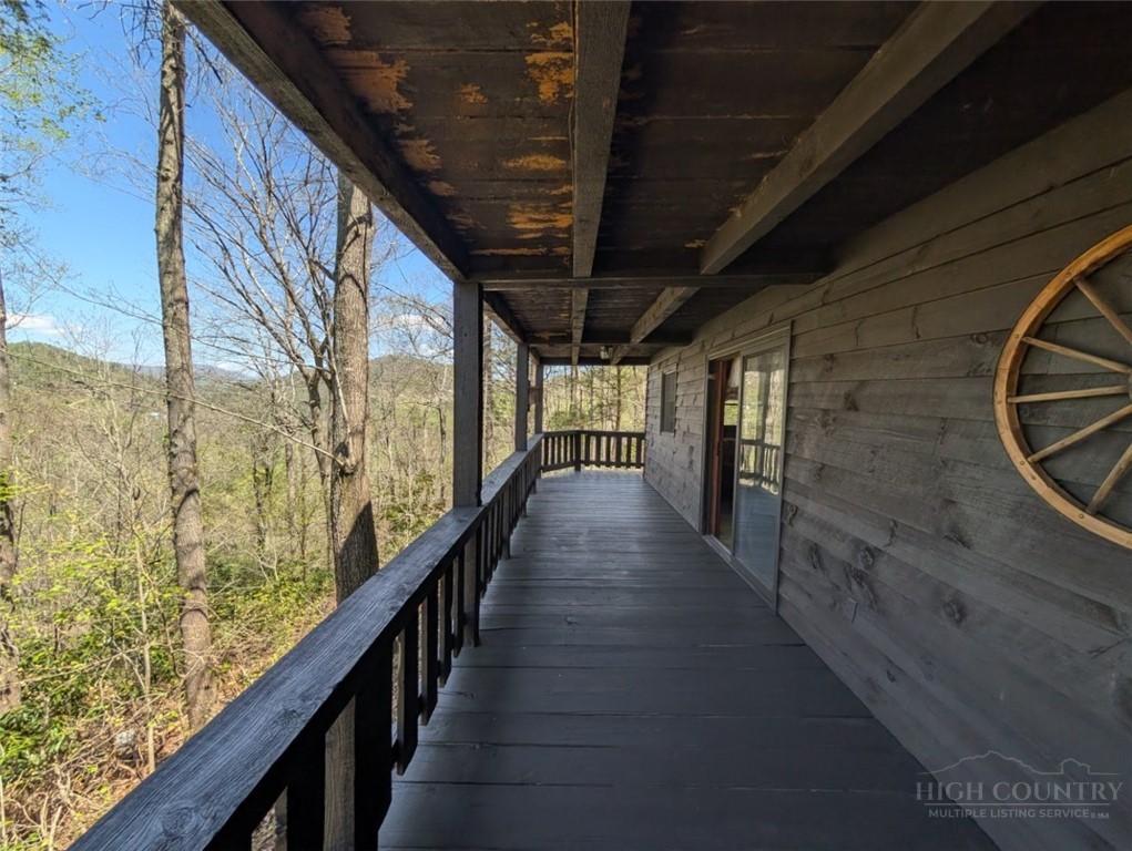 304 Mcguire Road Property Photo 32