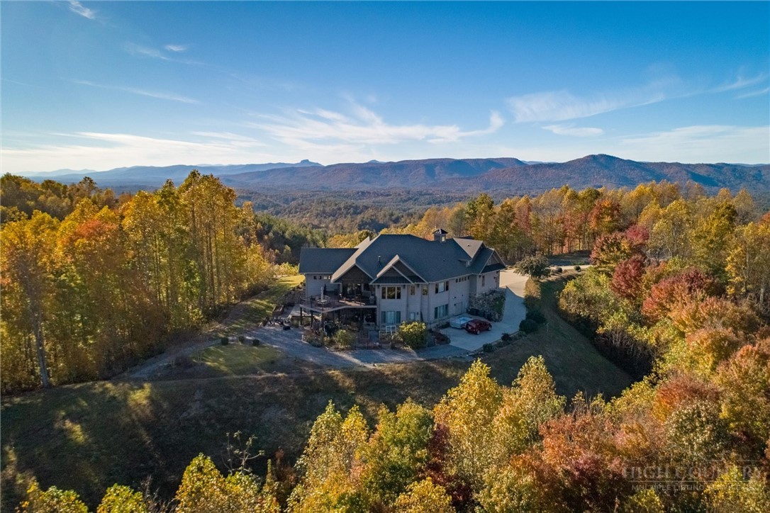 1638 Johns Ridge Parkway Property Photo 1