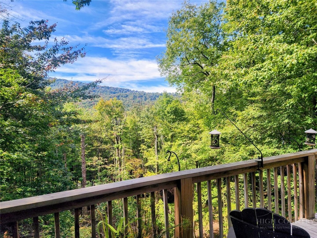 129 Lower Grouse Ridge Road Property Photo 1