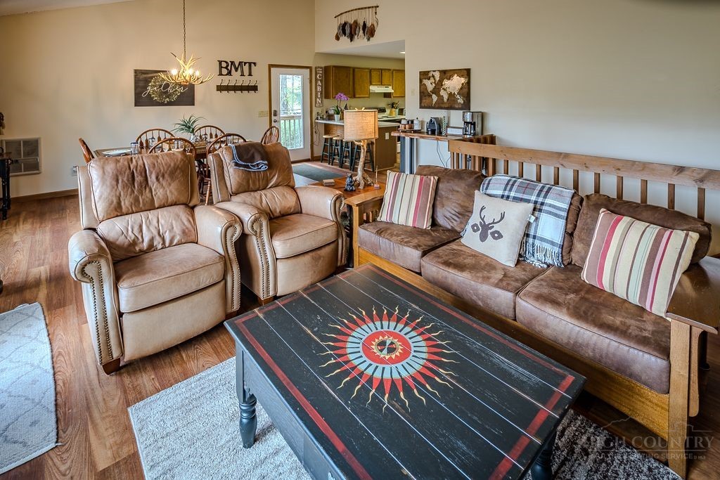129 Lower Grouse Ridge Road Property Photo 7