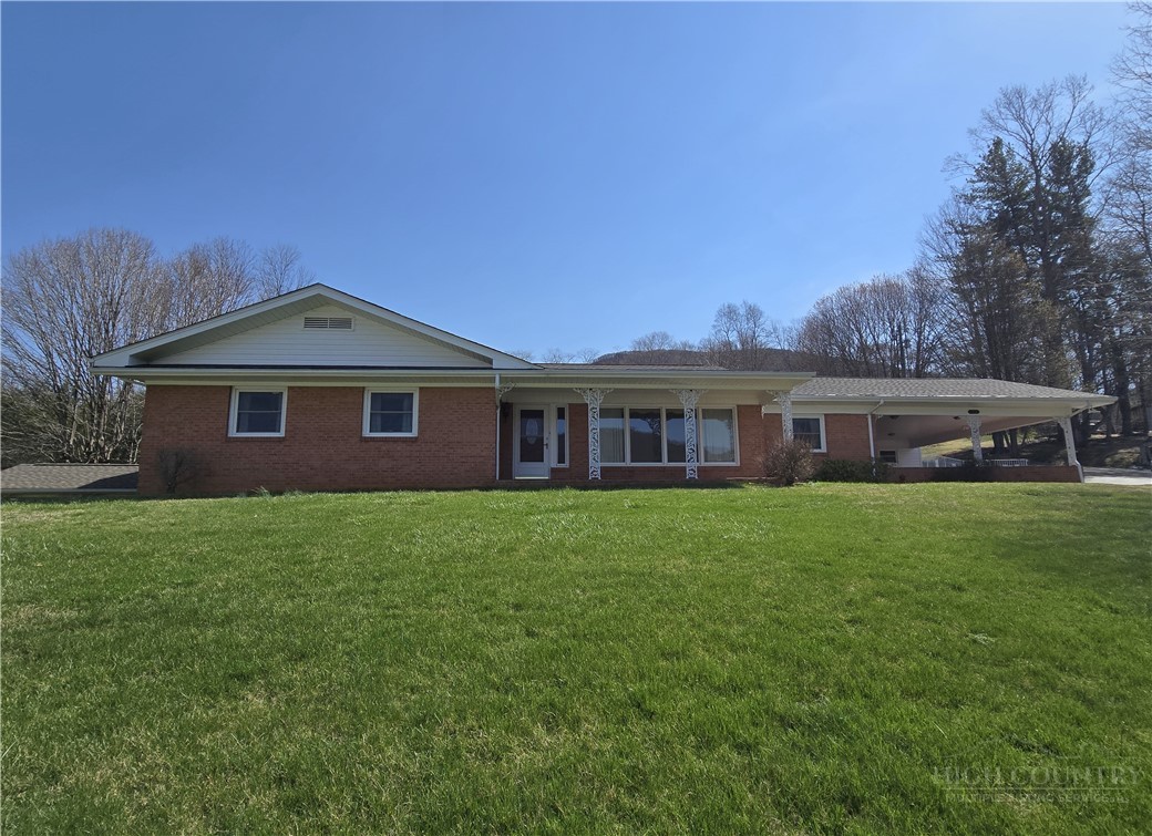 119 Forest Hill Dr Property Photo 2