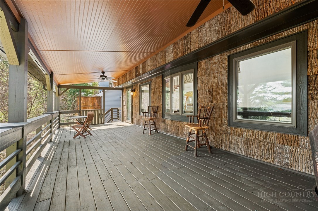 187 Pine Village 5 Property Photo 15