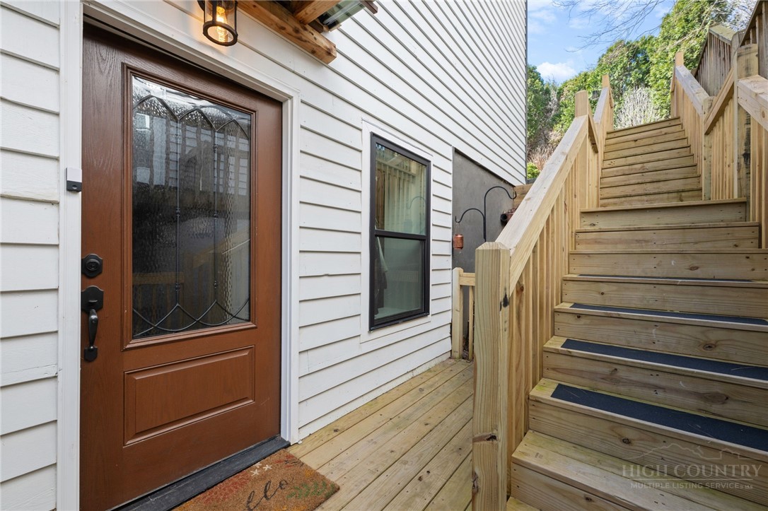 187 Pine Village 5 Property Photo 35