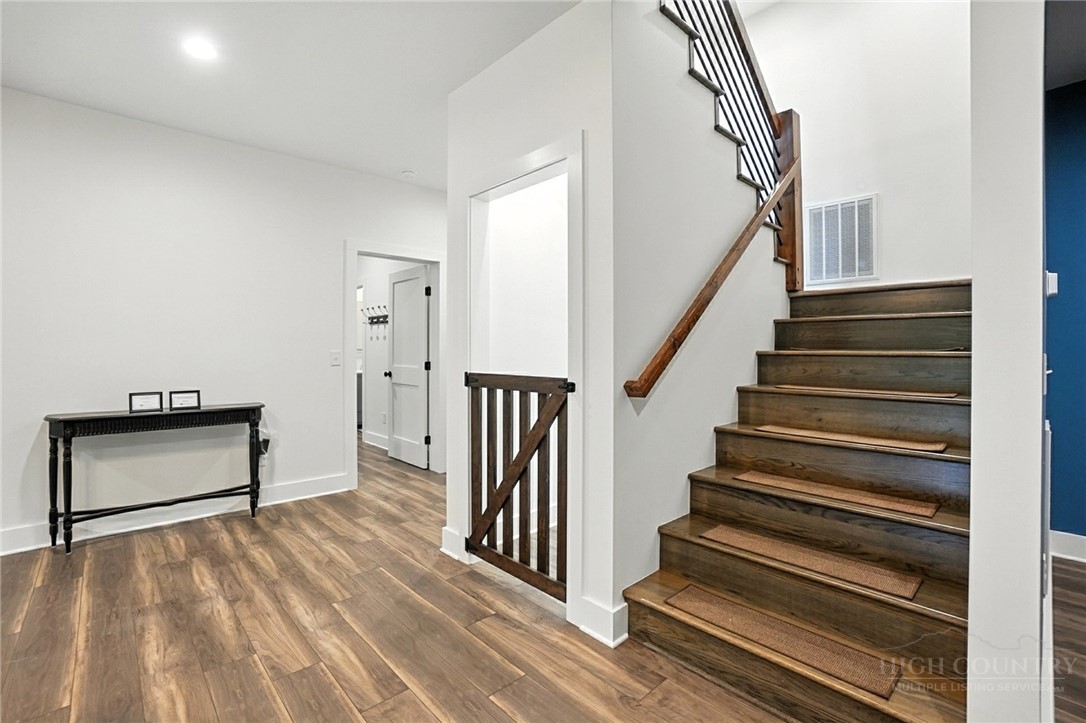 727 Riverwind Drive Property Photo 39