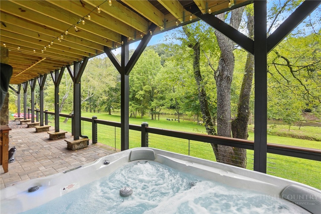 727 Riverwind Drive Property Photo 45