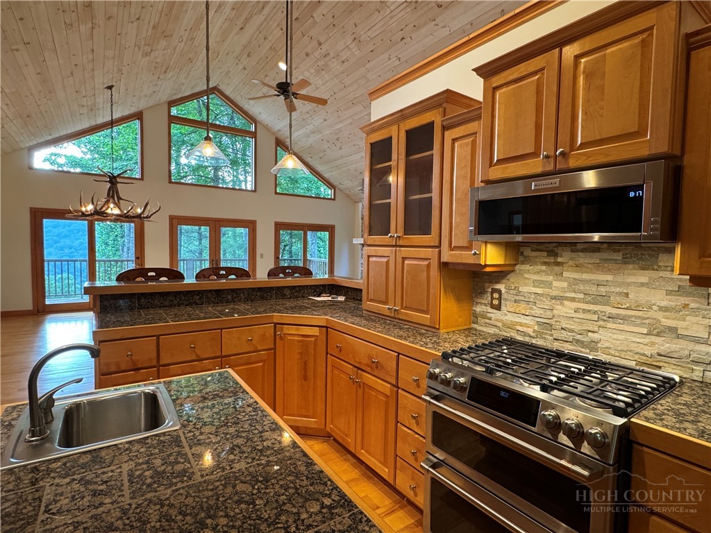 2134 Valle Cay Drive Property Photo 15
