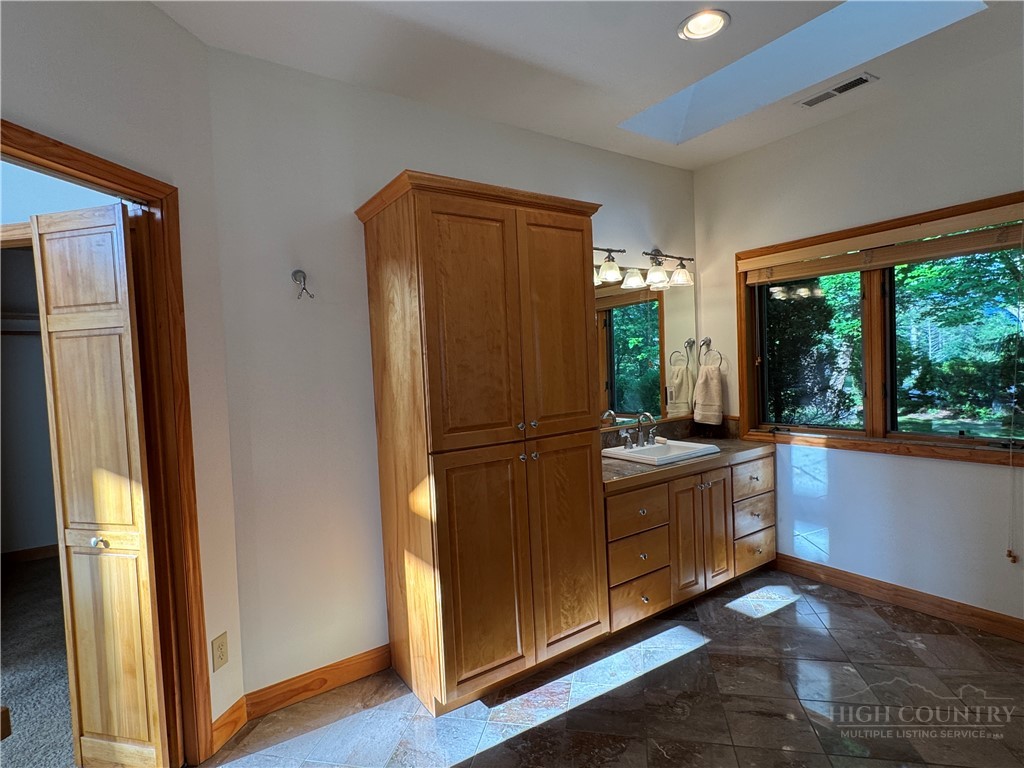 2134 Valle Cay Drive Property Photo 29