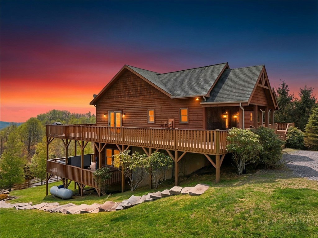 2081 Blackberry Road Property Photo 1