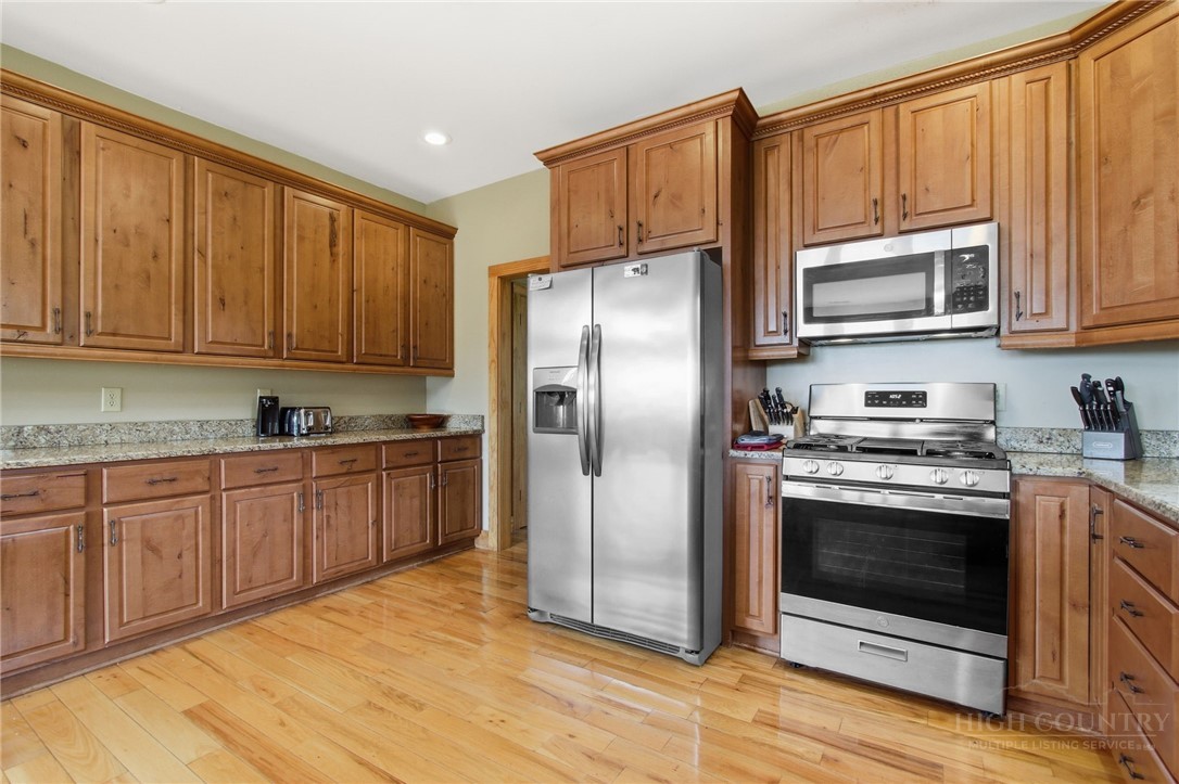 2081 Blackberry Road Property Photo 22