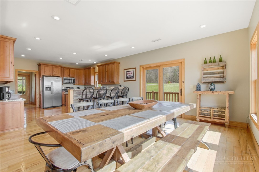 2081 Blackberry Road Property Photo 23