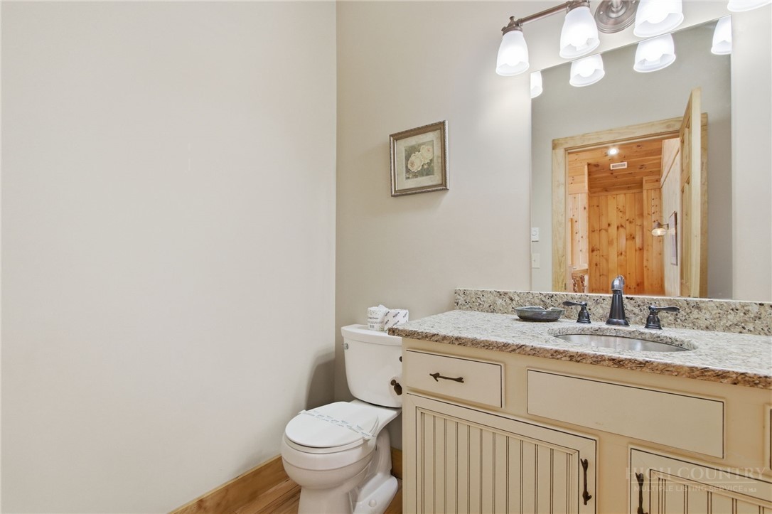 2081 Blackberry Road Property Photo 25