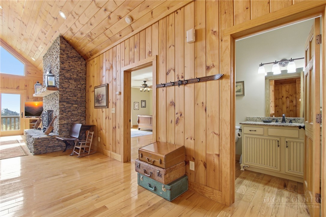 2081 Blackberry Road Property Photo 26