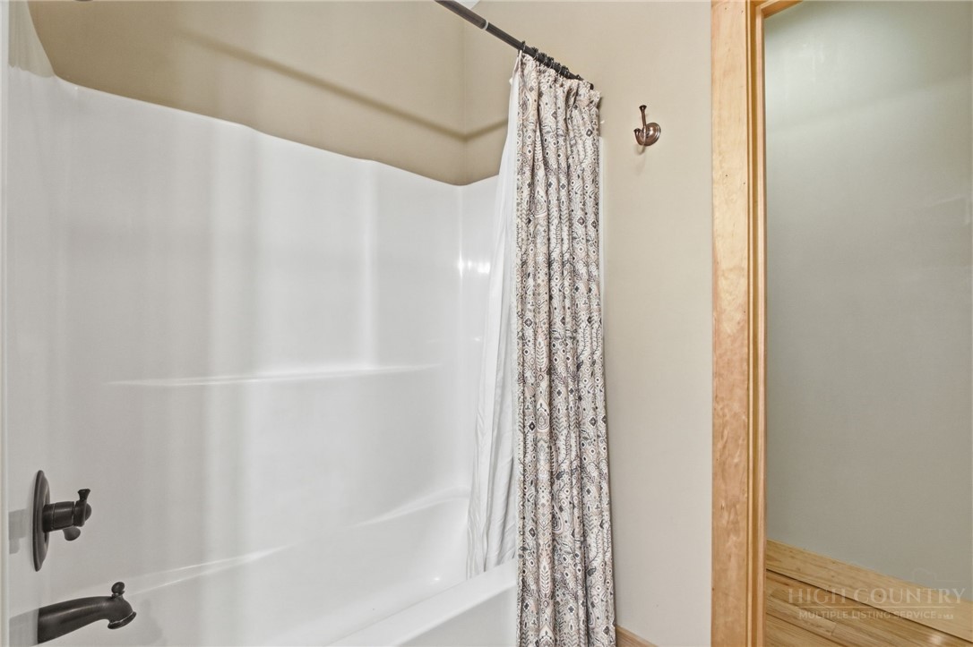 2081 Blackberry Road Property Photo 38