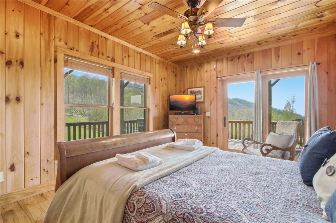 2081 Blackberry Road Property Photo 40