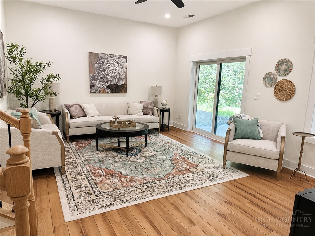 250 Great Sky Drive Property Photo 3