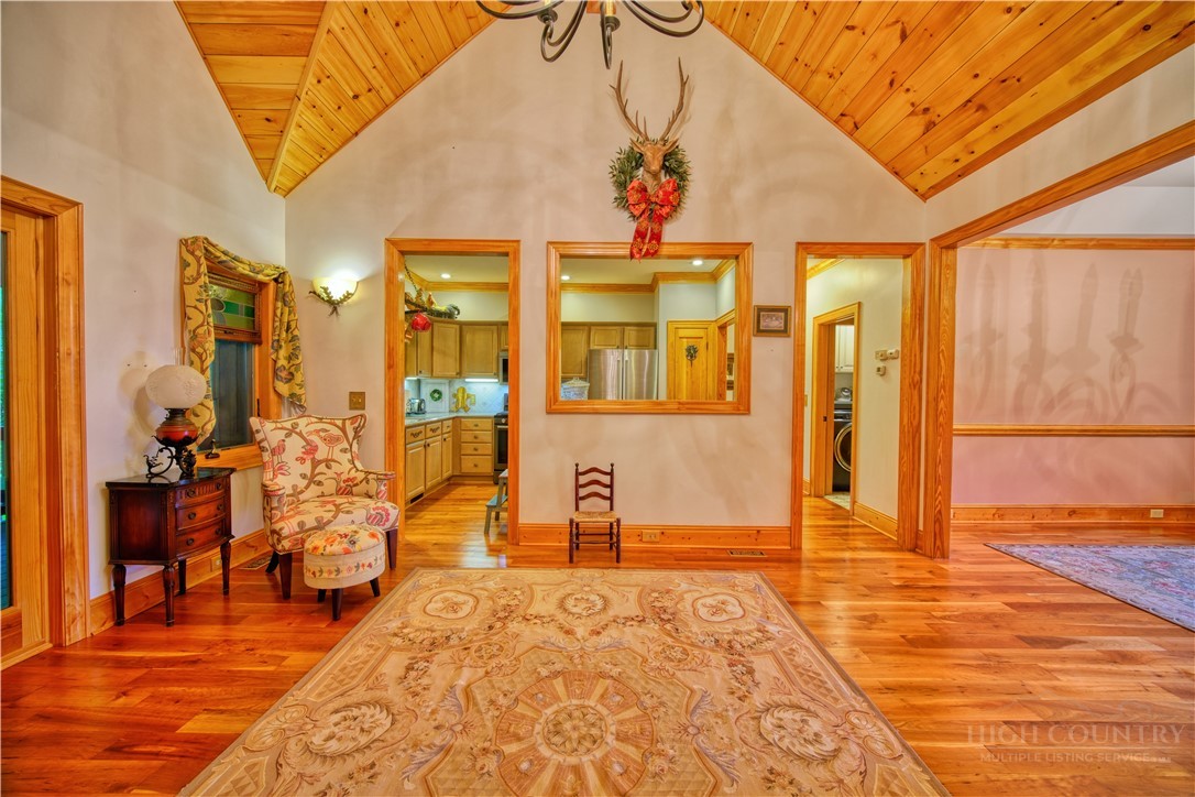 330 Crain Branch Lane Property Photo 14