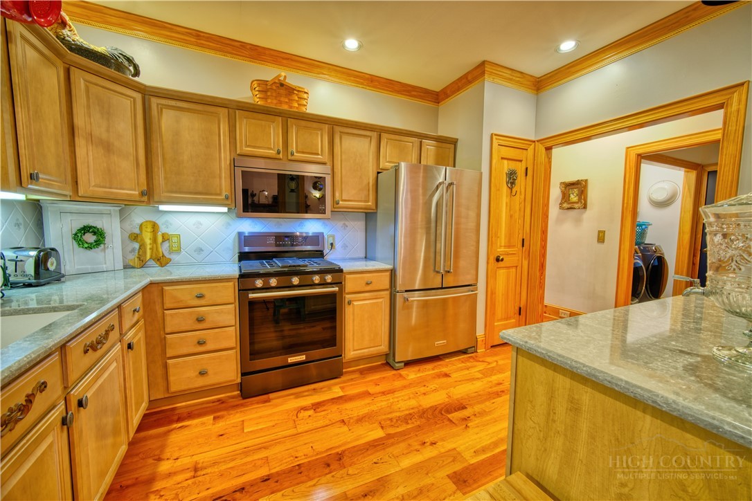 330 Crain Branch Lane Property Photo 18