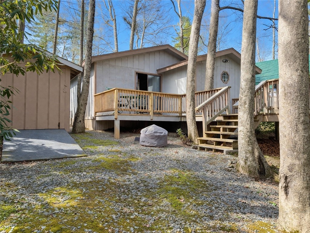 123 Whispering Pine Loop Property Photo 1